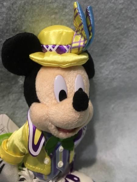 東京ディズニーランド　ディズニーイースター2015　ミッキーマウス　ぬいぐるみバッジ　新品_画像2