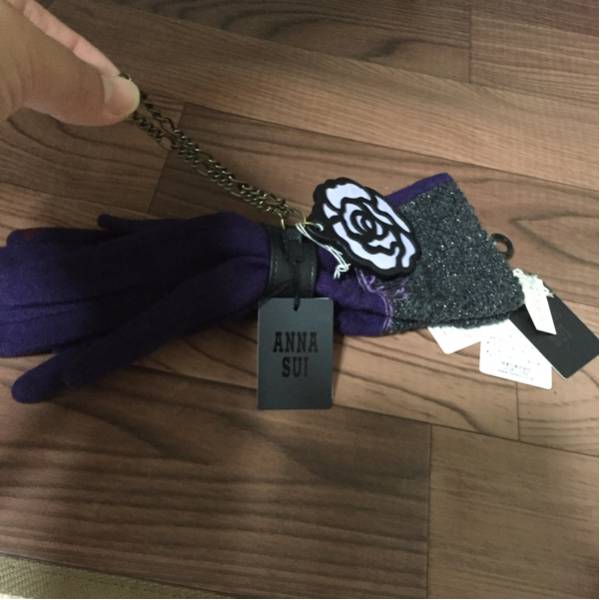 ★新品★アナスイ 手袋ホルダー 花紫色
