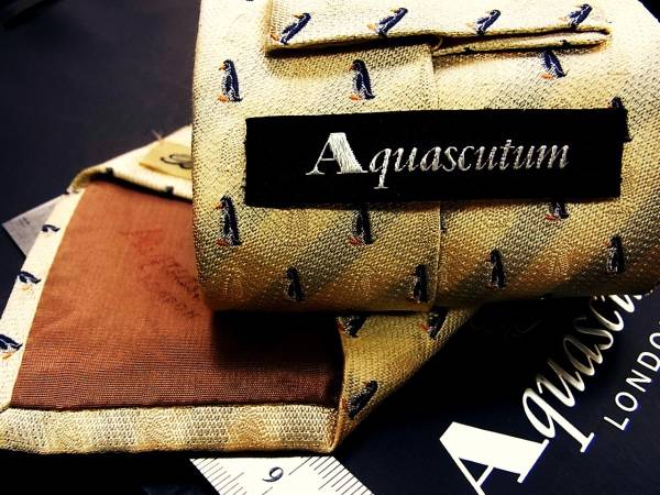 **:.*:K0506 beautiful goods Aquascutum [ penguin * animal ] necktie 