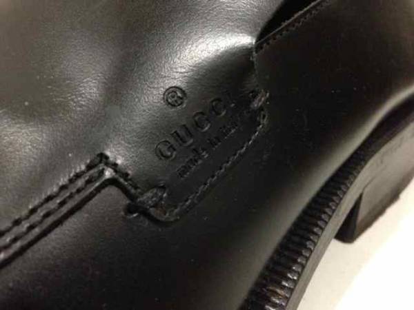 485 GUCCI プレーントゥー 黒 ベーシック レザーシューズ 上品