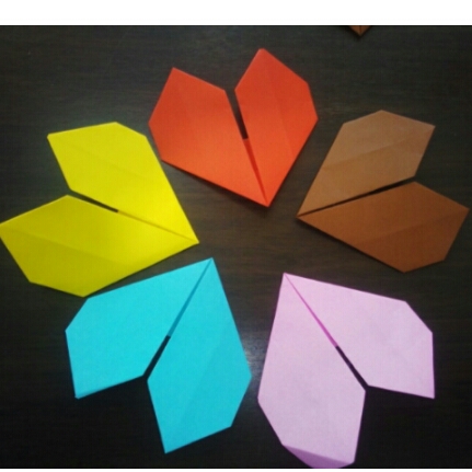 壁面装飾《折り紙ハート》5色:各6枚_画像1