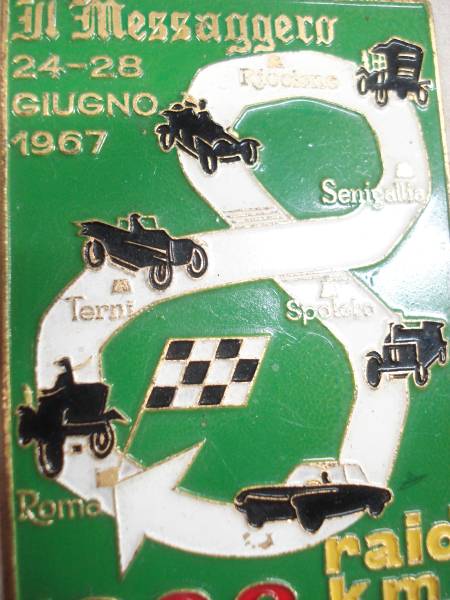1967 year car badge 