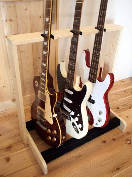  easy storage * guitar stand *3 pcs hold .* natural wood * simple 