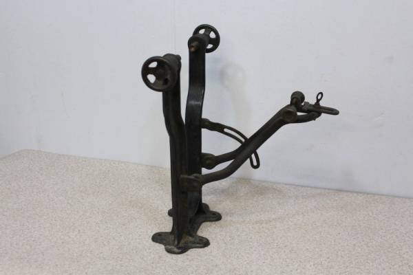 【上品】 TOKIO ☆ ITOW ☆ レトロ 振れ取り台 リム調整 工具 自転車 工具(単品)
