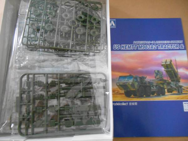 〔全国一律送料700円込〕1/72 モデルコレクト HEMTT M983A2 ＆ パトリオット PAC-3発射機_画像2