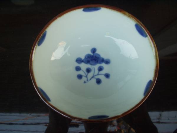  Arita * wave . see * hand ..* hand .. author *.. kiln blue and white ceramics . flower deformation small bowl 1 piece 
