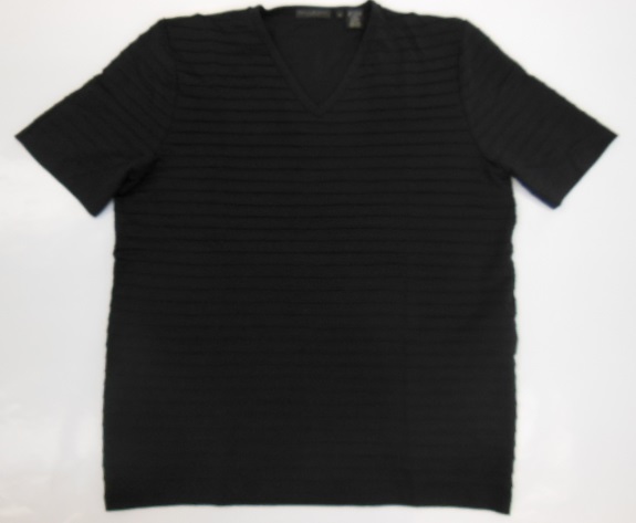 DKNY・半袖Vネックシャーリングデザインシャツ・ブラック・M_前後にひだ模様のシャーリング加工