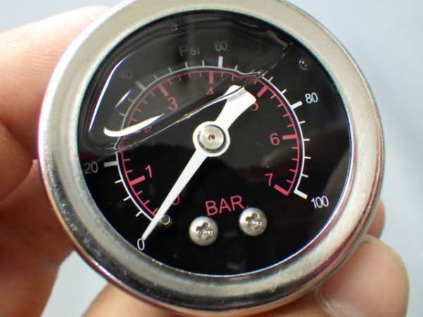  pressure gauge 100Psi( approximately 7 kilo ) oil pressure gauge .IGDPFL-B