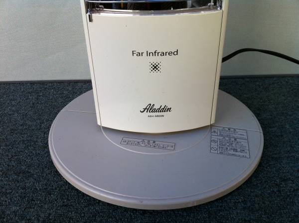 アラジンＡｌａｄｄｉｎ　スリム　電気ストーブ AEH-S800N