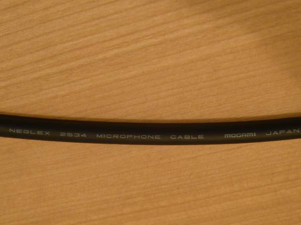 ★ 即決 ペア RCAケーブル 8m MOGAMI 2534 NEUTRIK 金メッキ (L.R識別処理可) ★