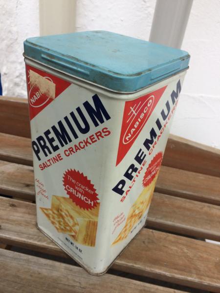  american Vintage *NABISCO PREMIUM SALTINE CRACKERS NEW YORK* can * Pro can to*The cracker with CRUNCH