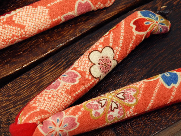 ☆★新品★☆女の子用☆桐下駄☆19cm☆橙色系☆花柄☆【9】