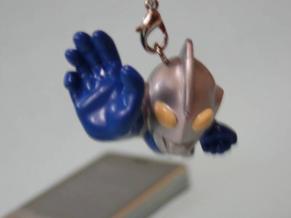 攜帯ストラップ ウルトラマン コスモス 変身 登場シーン フィギュア マスコット アクセサリー キャラクター グッズ スマホ