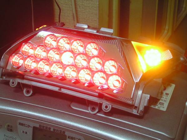 ★ AF48 JF06 リード 50 100 激安 蜂の巣 LED テール ★_ストップ灯