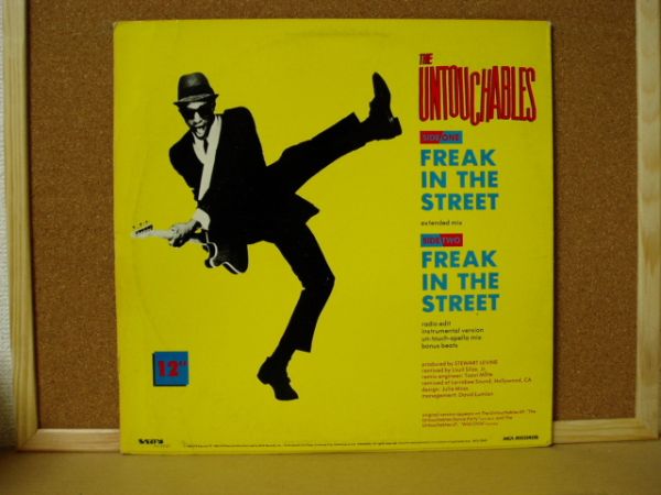 THE UNTOUCHABLES / FREAK IN THE STREET_画像2