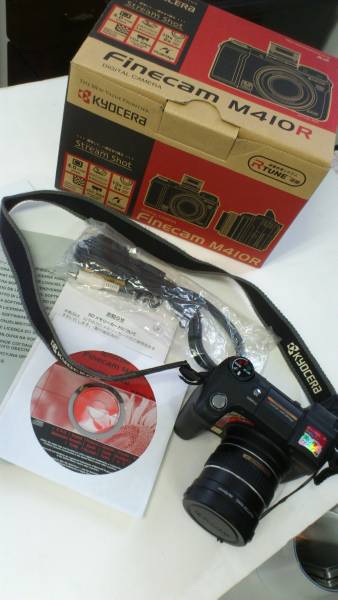 《正規品》《美品》《稀少》KYOCERA×デジタルカメラ【Finecam】M410R×京セラ★★★★★_KYOCERAFinecam M410R