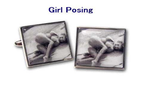 ★カフスボタン MAG MOUCH CUE0387 Vintage Girl Posing　アンティークなタッチがGOO！　ひょっとしてマリリンモンロー ・・(-_-;) _画像1