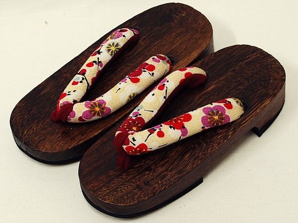 ☆★新品★☆女の子用☆お灑落桐下駄☆19cm☆ベージュ系☆【1】