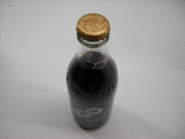 1986年　コカ・コーラ　100周年　記念ボトル　300ｍｌ　初期型　メモリアルボトル　当時物　コレクター必見！　マニア向け_画像3