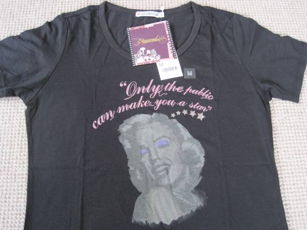 ユニクロ☆UT☆Tシャツ☆M☆エターナルヒロインズグラフィックTC☆半袖☆黒
