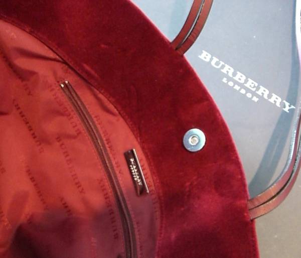 【値下げ！】BURBERRYバーバリー銀座限定コレクションラインバッグカメリア付