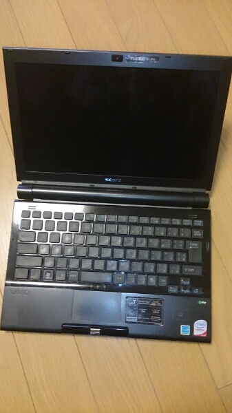 中古PC SONY VAIO Type-T 黒（ブラック）_画像2