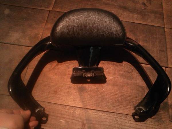  Yamaha original Majesty 125 seat back rest 