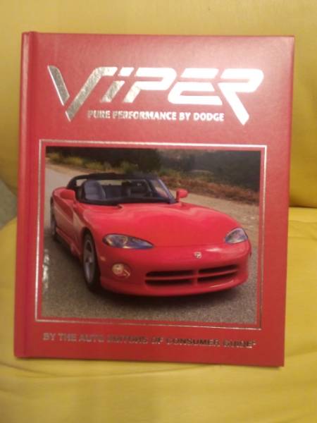 ■VIPER:PURE PERFORMANCE BY DODGE★Publications int.★新品