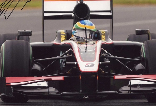 F1 ヒスパニアレーシング /アイルトンの甥 ブルーノ・セナ サインフォト F110_画像2