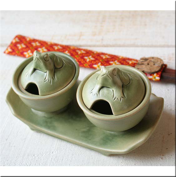  лягушка. контейнер для приправы patamin Asian керамика patamin кухня смешанные товары кухня смешанные товары приправа посуда 