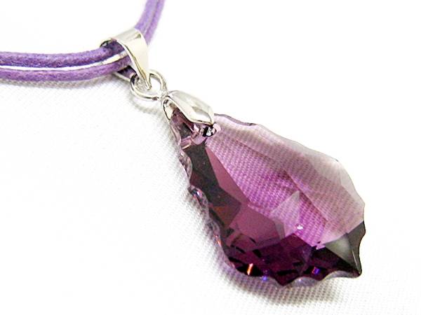 スワロフスキークリスタル◆SWAROVSKI◆スワロフスキーエレメント使用◆ネックレス◆ディープパープル22mm