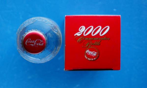 コカコーラ ☆ 2000年ミレニアム限定ボトル ガラス瓶 COCA-COLA　※即決価格設定あり_2000年ミレニアム限定ボトル