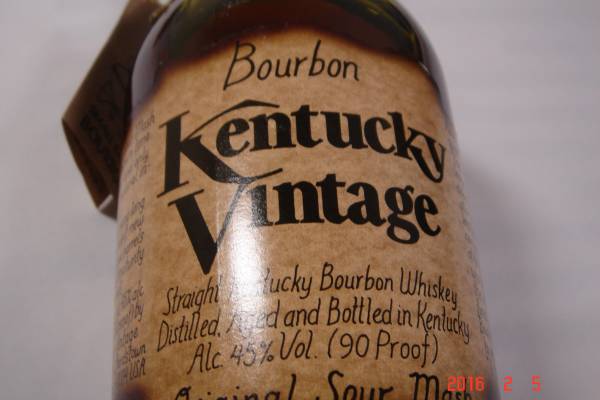 未開封新品KentuckyVintage（Bourbonウイスキー)750ml_画像2