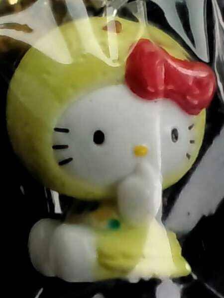 超素敵♪鳥取限定♪ハローキティと梨の戯れ♪ストラップ♪残1