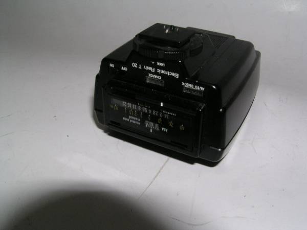 オリンパスＯＭ用　ストロボ?。裕玻? bimg=