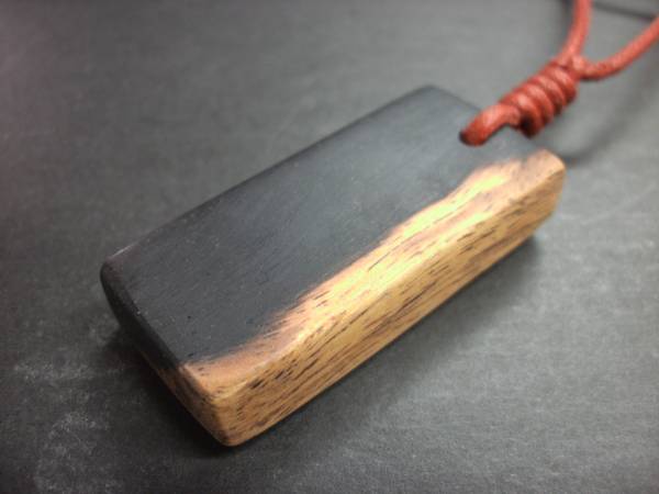 新作揃え 黒檀スポルテッドペンダント:j その他