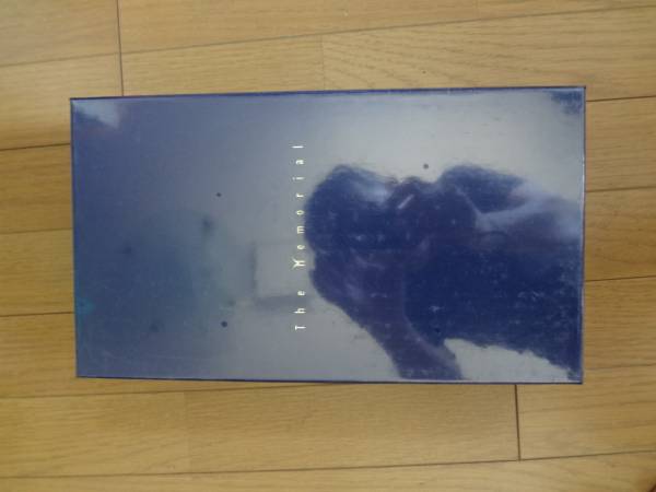 尾崎豊 The Memorial メモリアル CD2枚 VHS 寫真集 未開封