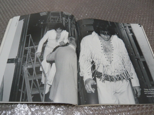 安い購入 洋書☆エルヴィス・プレスリー【写真集】☆JAT出版モノ☆限定品 その他