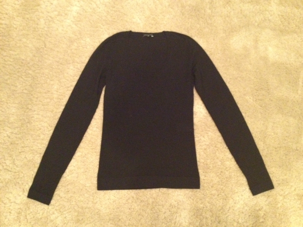 セオリーtheoryUネックセーター黒サイズ2_画像1