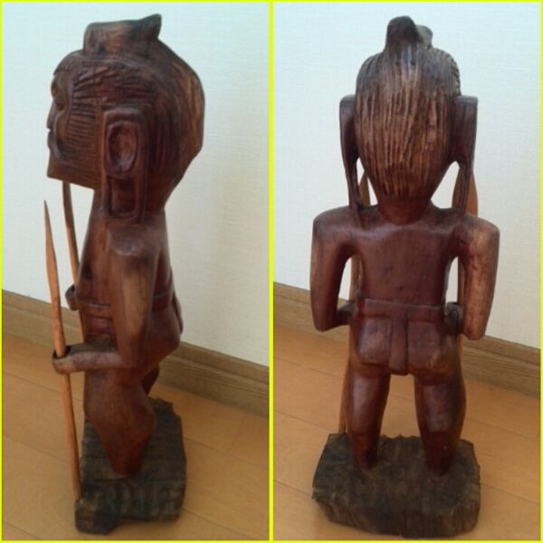 オブジェ◆ 槍を持つ男 木製１本彫り ◆レトロ置物 割れあり 部族系 エスニック 彫刻_画像3