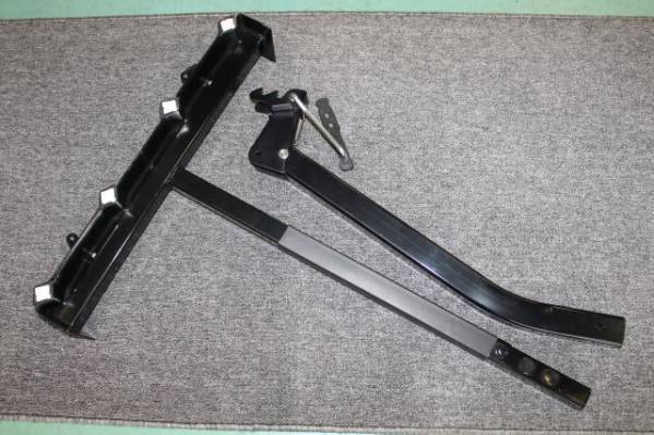 クライスラー ヒッチメンバー ヒッチキャリア 2インチ用 自転車キャリア バイク 4臺(tái)積 新品訳有 クライスラー純正 82204328 絶版品
