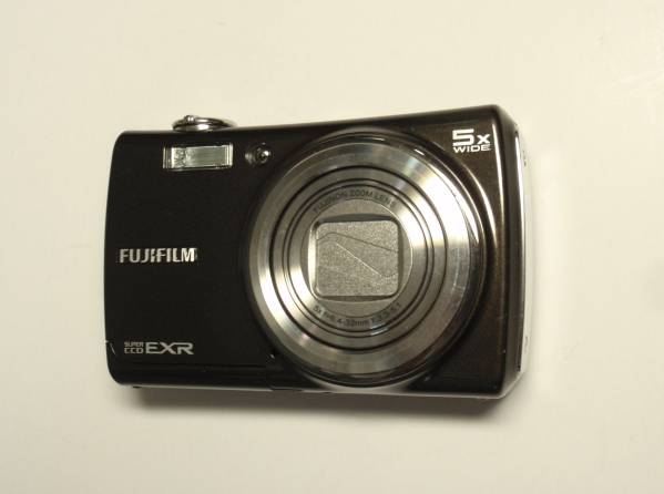 FUJIFILM デジカメ FinePix F200EXR　本体_画像1