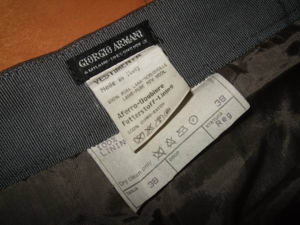 GIORGIO　ARMANI★コクーン風(fēng)シルエットスカート３８