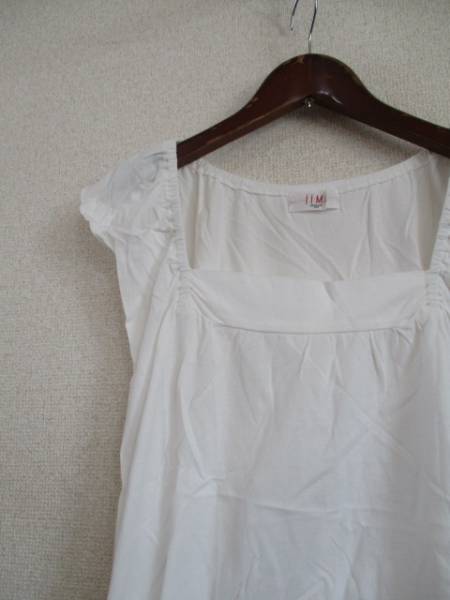 iiMK white short sleeves cut and sewn (USED)20516