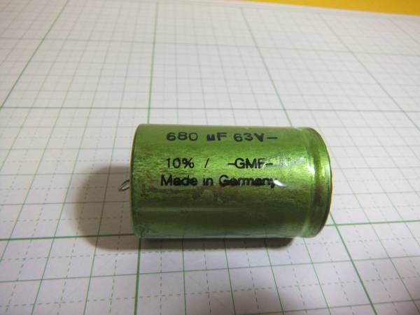 オーディンキャップ 　BC-680μF/63V（1個(gè)） 無極性電解コンデンサー