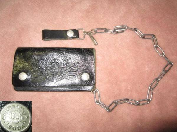 かなり昔の CREAM SODA クリームソーダ 本革レザー 財布 ウオレット 黒 チェーン付き ウォレット