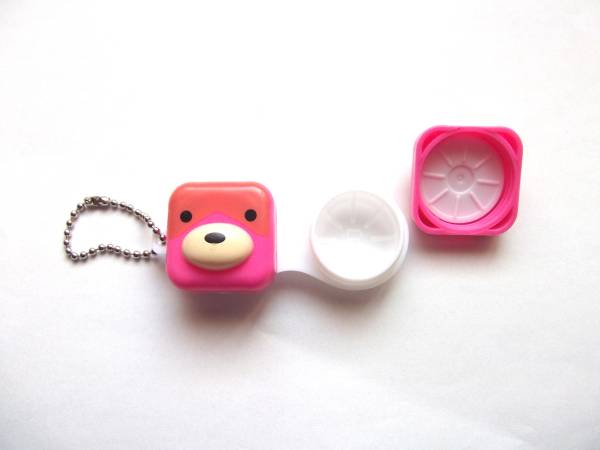  pretty contact lens case is how? dog * type pink 