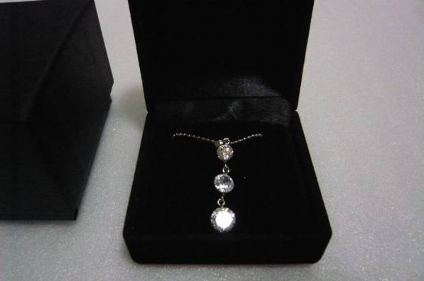 新品☆キュービックジルコニア ネックレス czダイヤモンド ケース付　アクセサリー