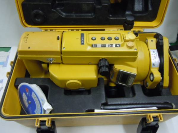 120762測量☆TOPCON☆トプコントータルステーション(光波)GTS 120762測量☆TOPCON☆トプコントータルステーション(光波)GTS