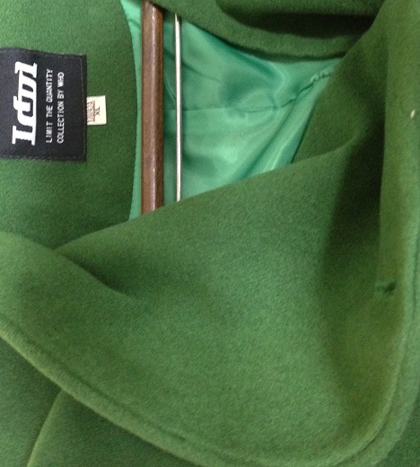 新品 グリーン 緑 ロングコート ウール系 L レディース　おしゃれ　暖かい_画像3